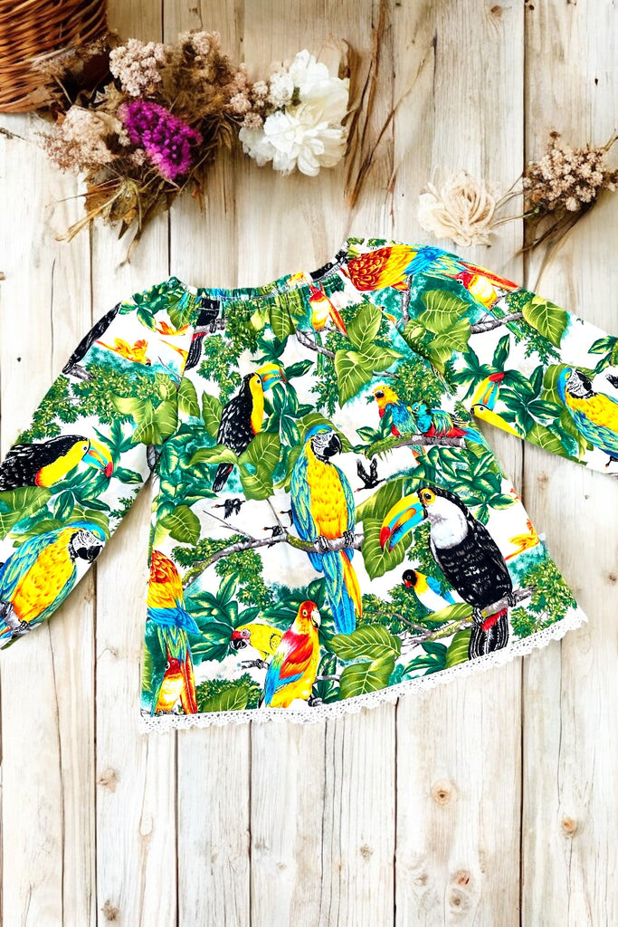 Long Sleeve Seaside Top | ‘Tropical Birds’
Nature Collection by Jennifer Sampou for Robert Kaufman
OOP & Extremely Rare Fabric | OOAK ~ Size 3