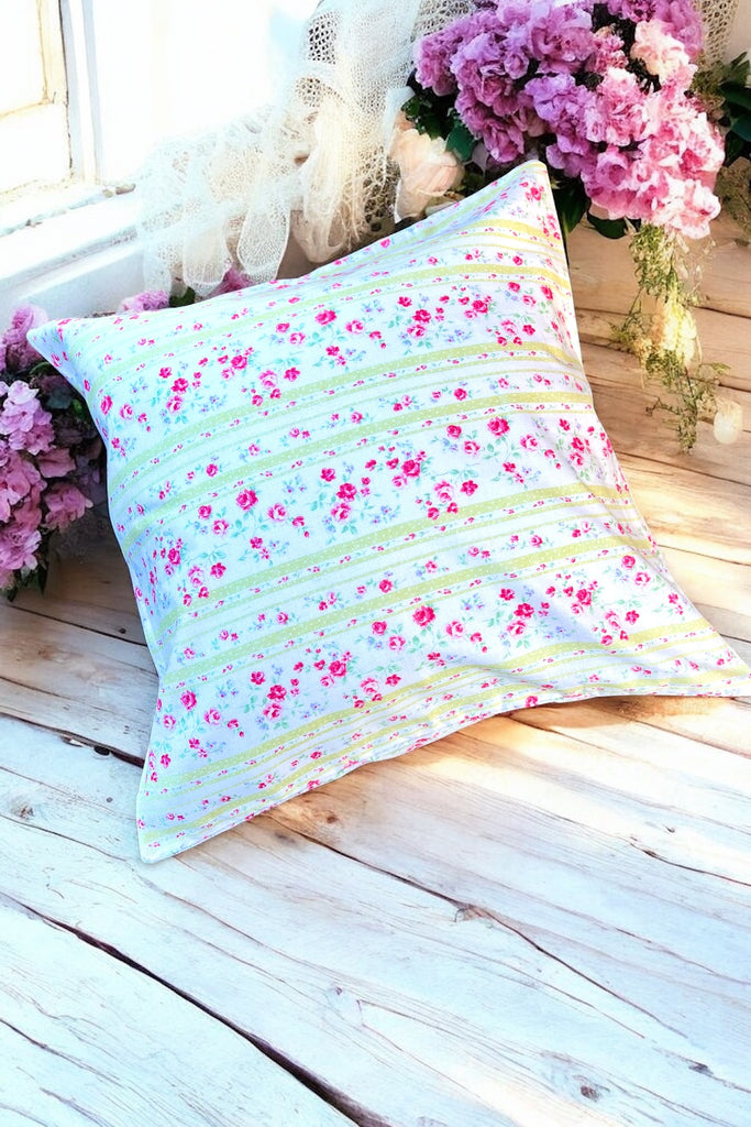 Cushion Cover | Roses of Highgrove