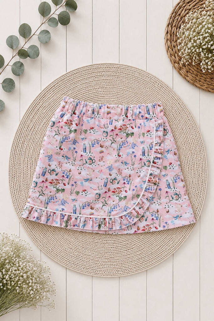 Skort
‘In The Sky’ | The Magic Faraway Tree Collection by Fleur Harris with Enid Blyton ~ Sz 8,10,12