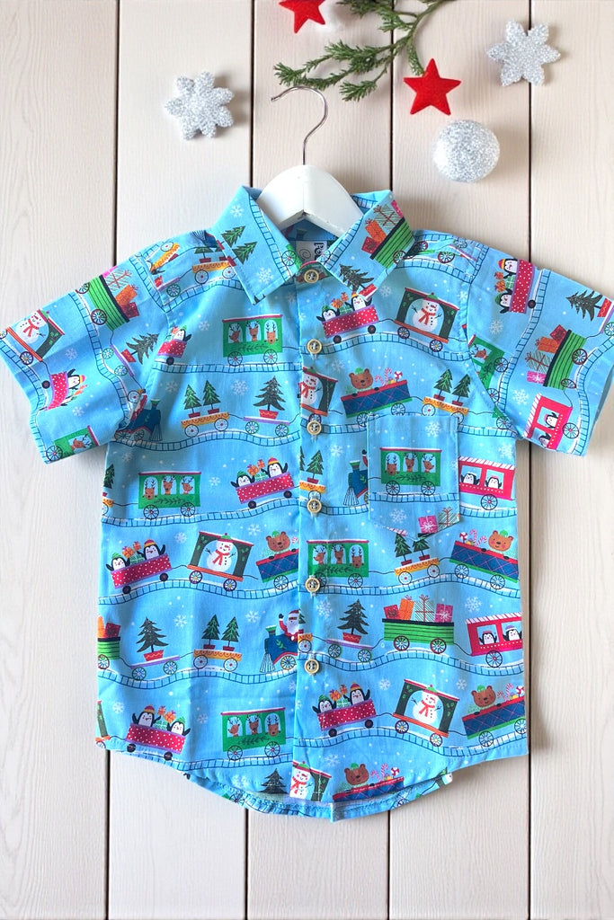 🎄Christmas 🎄
Button Shirt
‘Christmas Train’
Organic Cotton ~ Sz 7