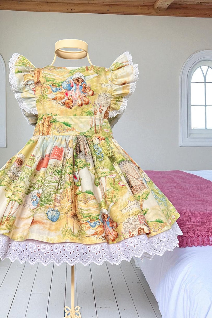 For Carolina | Charlotte Emma Dress
‘Mrs Tiggy-Winkle & Friends’
By Beatrix Potter TM
For Quilting Treasures (2011)
OOP & Highly Sought After Fabric
OOAK ~ Sz 3