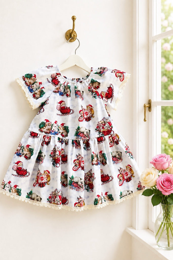 For Erin Francis ~ Sz 3 | Vintage Seaside Dress | Christmas Kittens