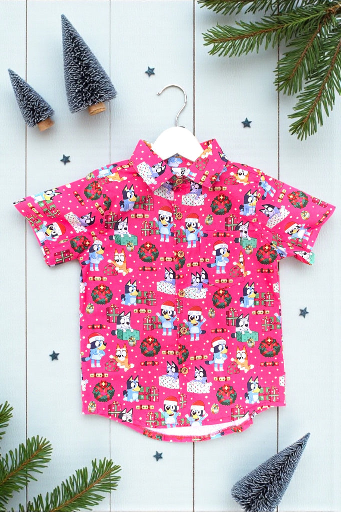 For Samara | 🎄Christmas 🎄
Button Shirt 
‘Bluey’s Christmas Presents’
OOAK ~ Sz 5