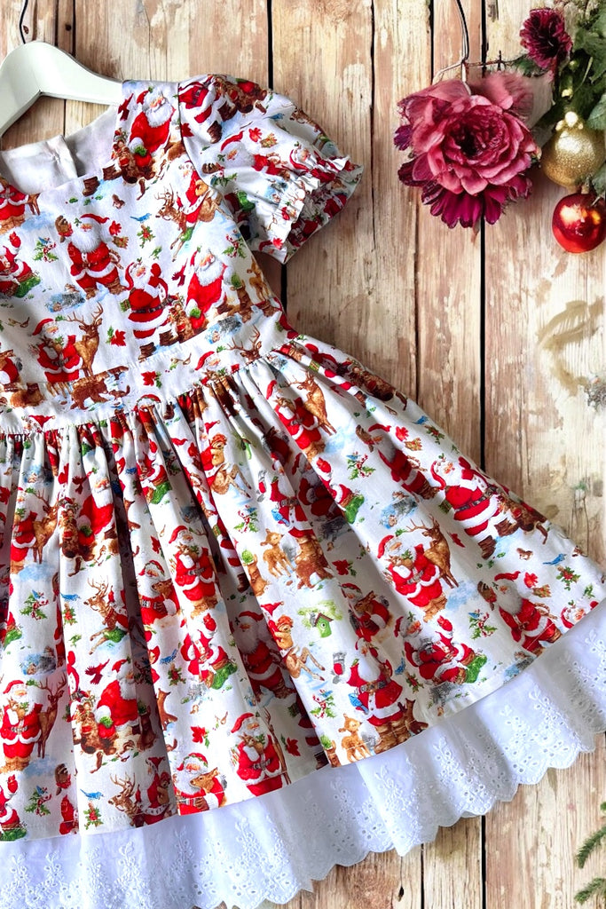 For Angela Comerford ~ Sz 6 | 🎄Christmas 🎄 Puff Sleeve Anglaise Dress ‘Santa’s Friends’  By Robert Giordano For Henry Glass