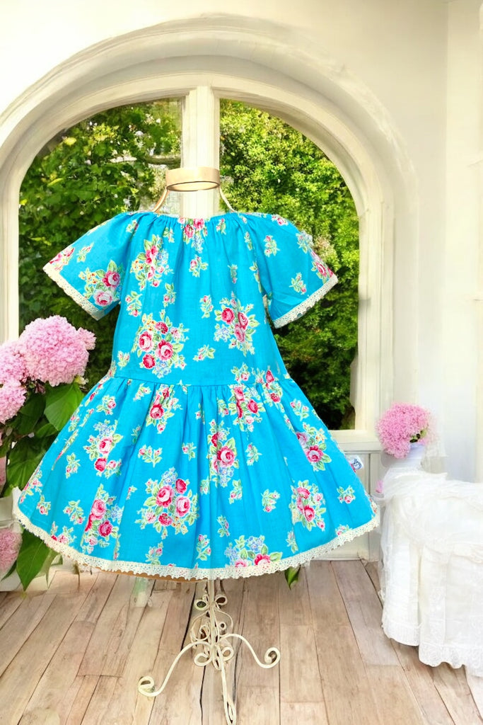 Vintage Seaside Dress
Flower Sugar in Turquoise 
By Lecien
OOP & Rare
OOAK ~ Sz 4