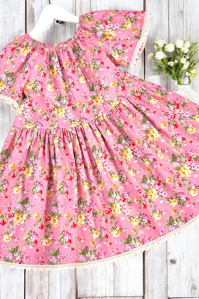 Vintage Seaside Dress
‘Garden of Eve’ in Dusty Rose