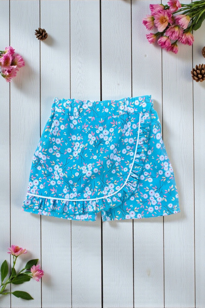 Skort
‘Little Daisy Lane’