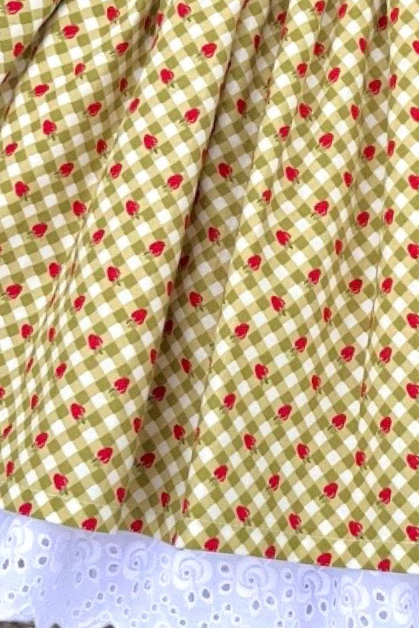 Charlotte Emma Dress
'Strawberry Check’ in Tomboy Green from the Farmgirls Unite Collection by Poppie Cotton | Sz 5 & 8