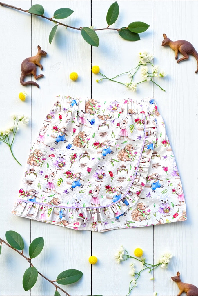 For Michelle | Skort
‘Australian Animals’
by Deadly Nightshade Designs | Sz 6
