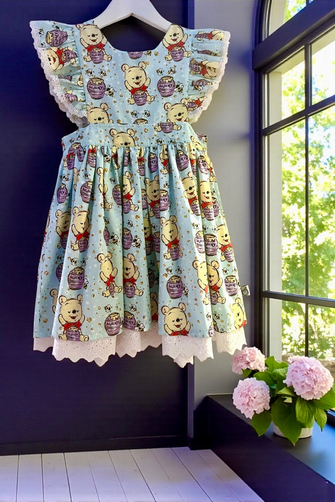 Charlotte Emma Dress
‘Winnie’s Honey Pot’
OOAK ~ Sz 5