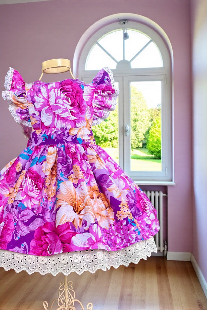 For Emily | Charlotte Emma Dress 
‘Blossoms of the Dreaming Isles’
OOAK ~ Sz 4