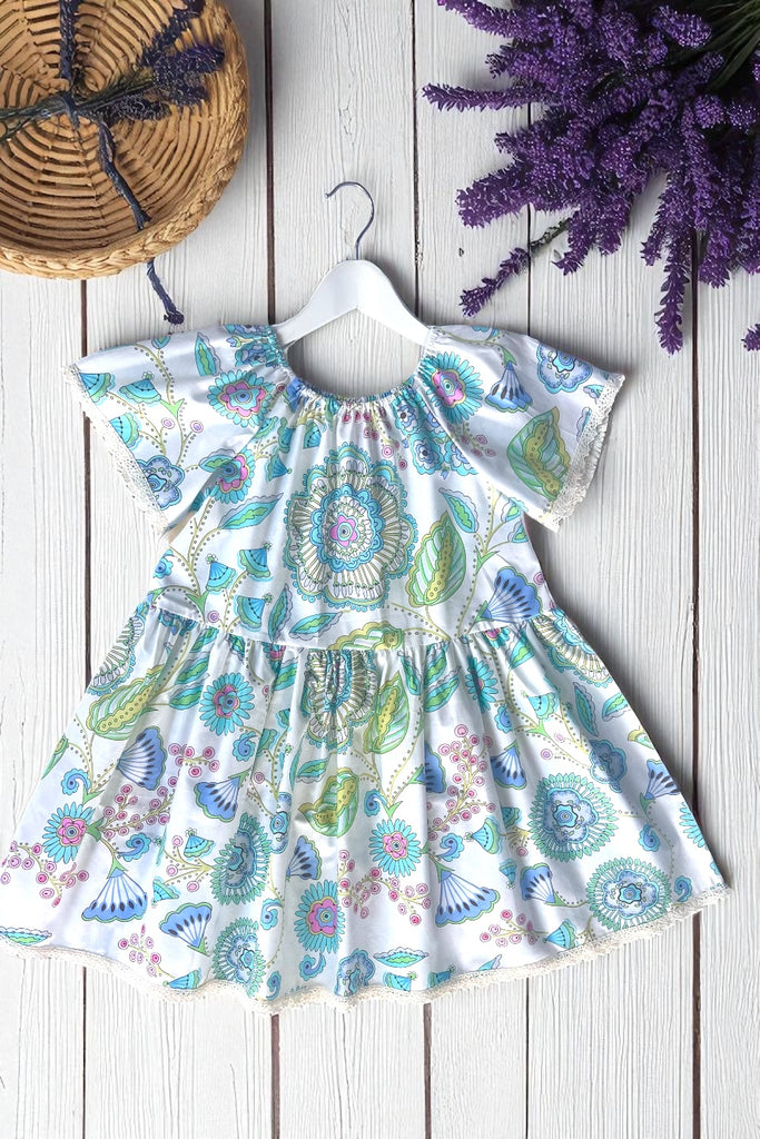 Vintage Seaside Dress
‘Jardin’ 
Leanika
By Dana Designs
OOP & Extremely Rare
OOAK ~ Sz 8