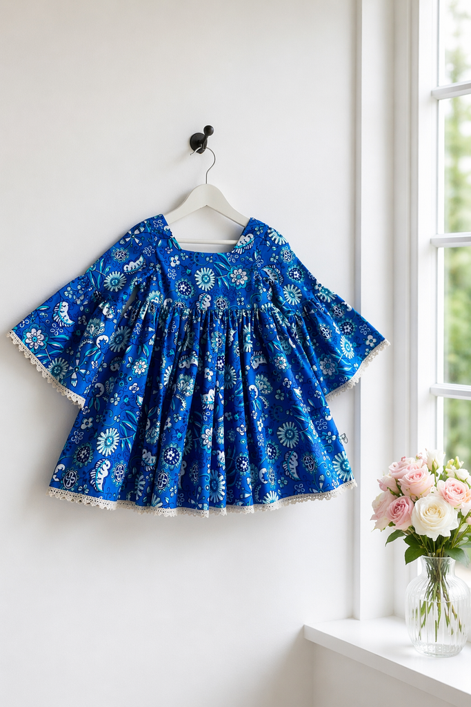 Boho Dress
Wedgwood Blue Floral
OOAK ~ Sz 4