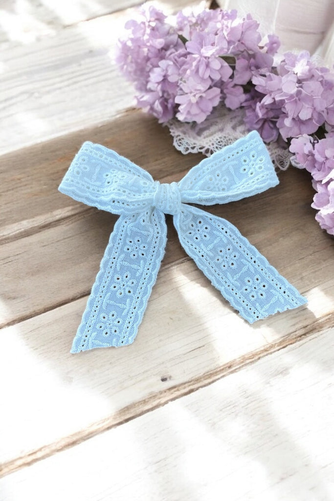 White Broderie Bow Clip