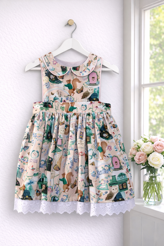 Monaco Dress
‘In The Sky’ From 'The Magic Faraway Tree’
A Fleur Harris & Enid Blyton Collaboration | Sz 4, 6, 8, 10