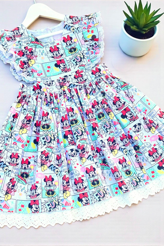 Charlotte Emma Dress
‘Thinking of Mickey’
Licensed Disney Fabric 
OOAK ~ Sz 8
