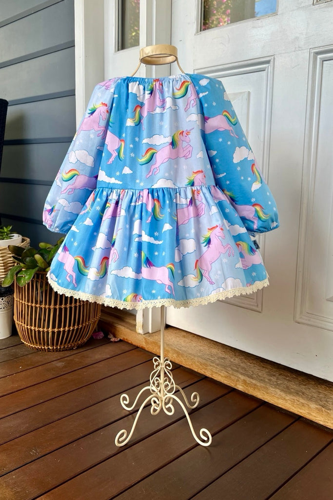 For Megz ~ Sz 8 | Long Sleeve Vintage Seaside Dress | Rainbow Unicorn