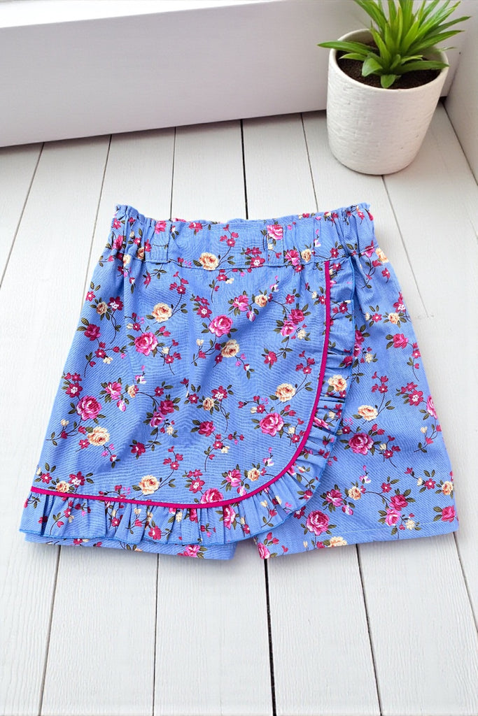 For Yvonne ~ Sz 4 | Skort ‘Periwinkle Petals’