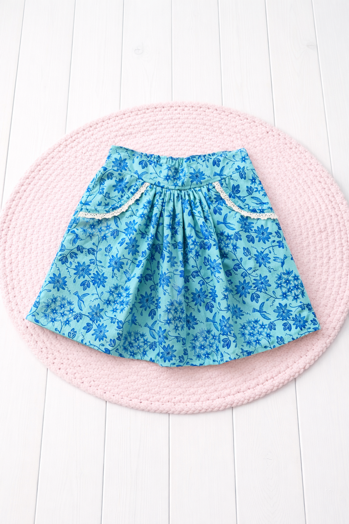 Pocket Skirt
‘Secret Garden Lane’
OOAK ~ Sz 6