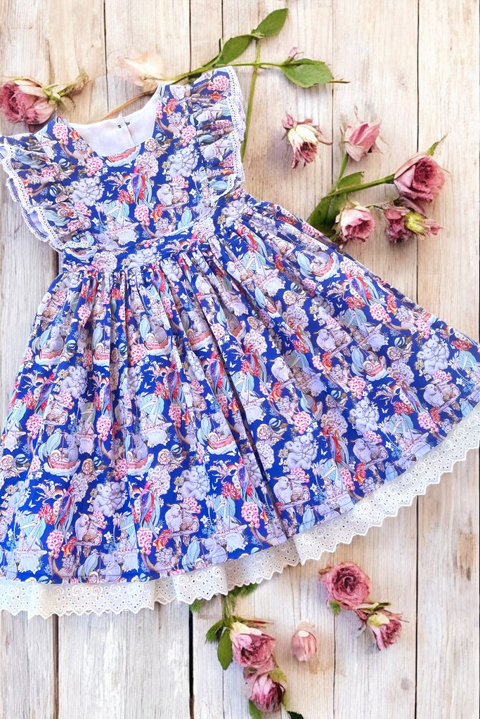 Charlotte Emma Dress 
Australiana
By May Gibbs ~ Sz 10