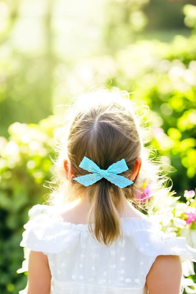 Pinwheel Bow Clip | Phoebe in Mint