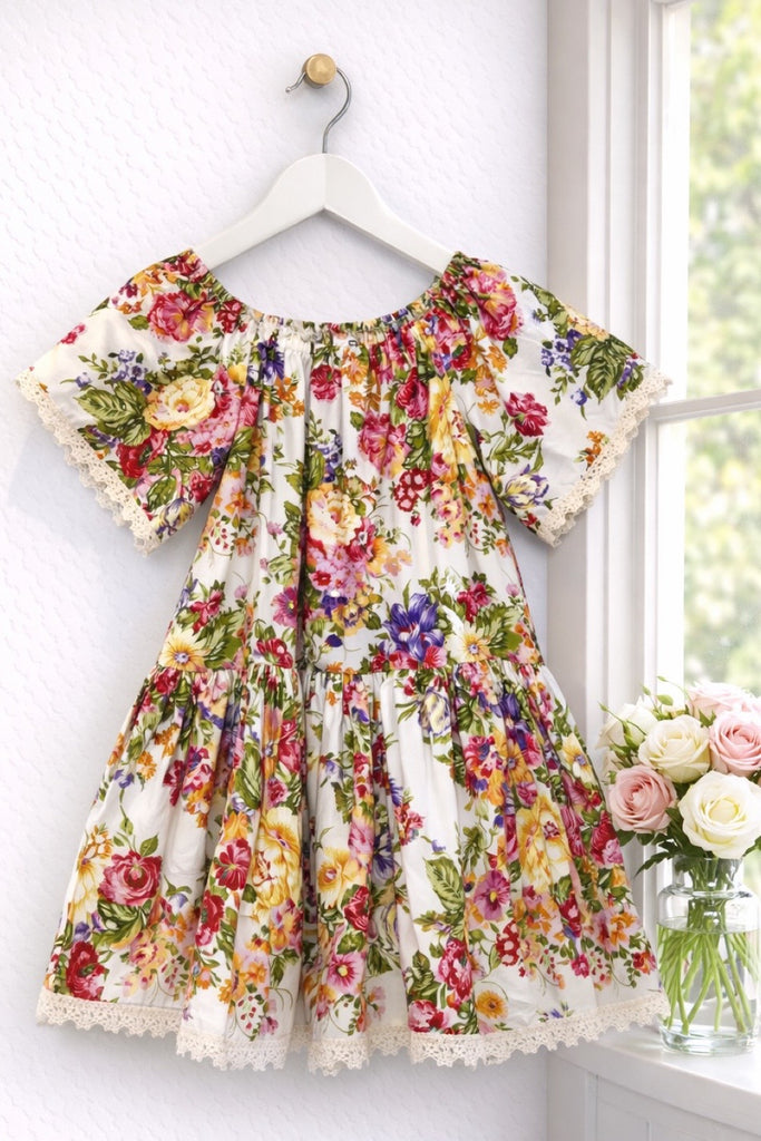 Vintage Seaside Dress
‘Rosewood Manor’
OOAK ~ Sz 3