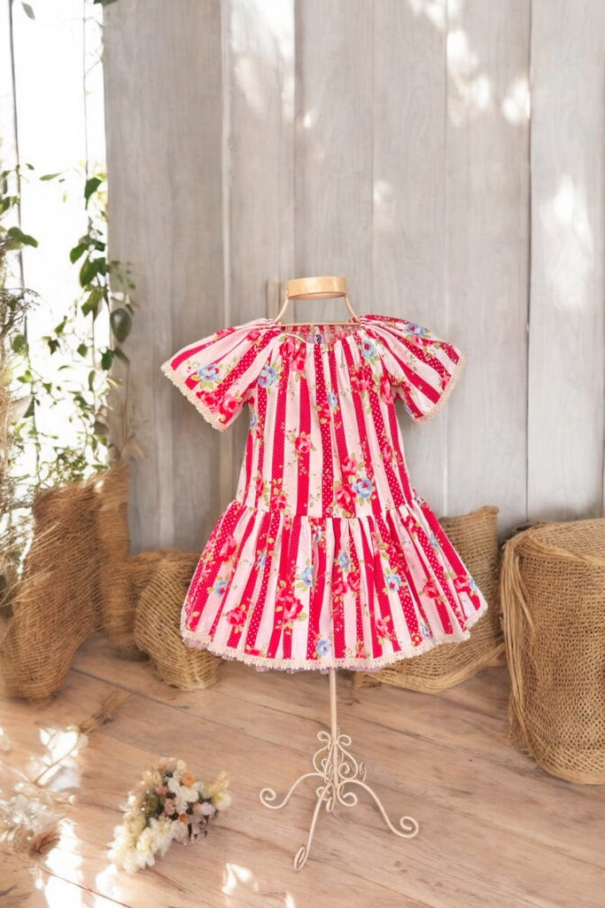 Vintage Seaside Dress | Made with Lecien ‘Flower Sugar’ ~ Sz 2