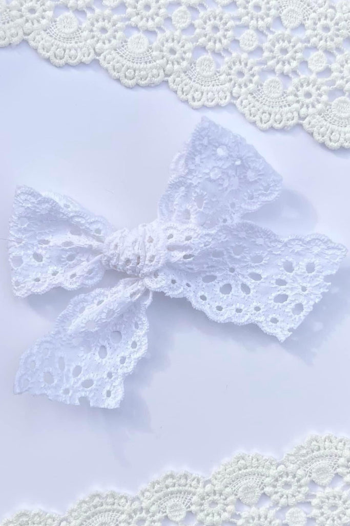 Large Pinwheel Bow | Broderie Lace