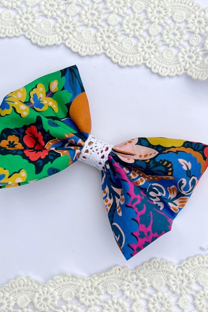 Large Pinch Bow Clip w Lace Contrast | Liberty of London Tana Lawn Fabric