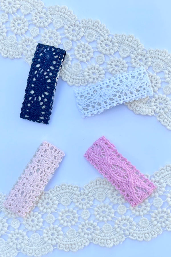 Clip | Luna in Raspberry